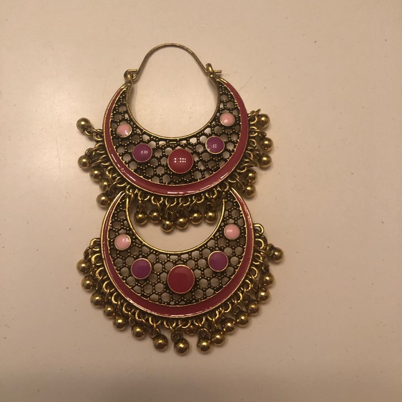 Traditional earrings - Picture 2 of 2